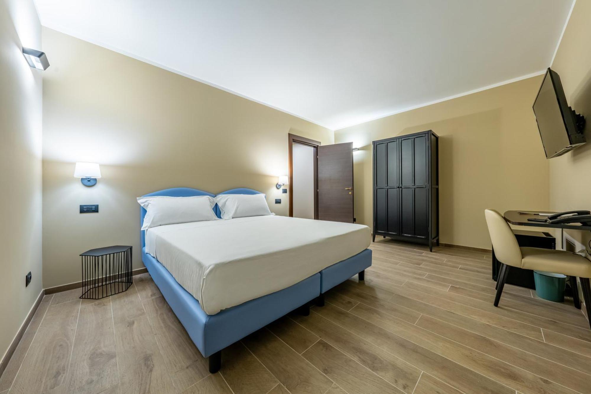 Motel Hotel Charlie Сеттала Экстерьер фото